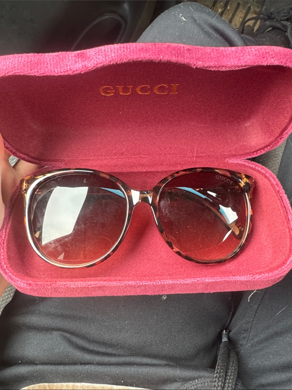 Tortoiseshell Frame with Brown Gradient Lenses Oversized Sunglasses